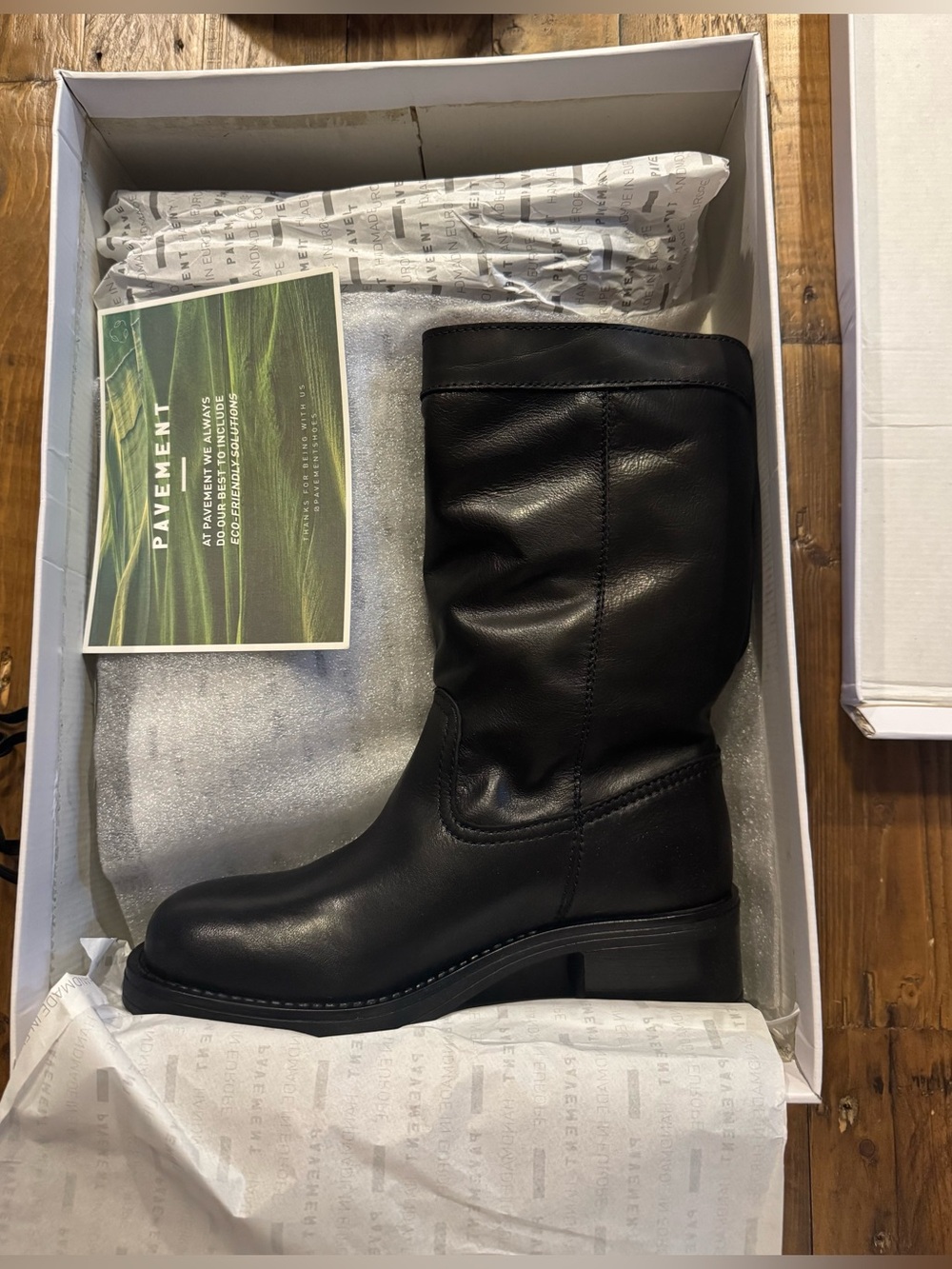 ▪️NWT Pavement Thera Slouch Boots - Picture 8 of 10